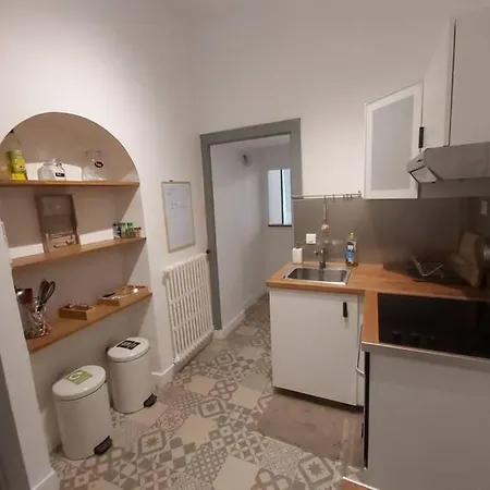 T2 Avec Jardin Et Proche Du Centre-ville Apartment *
